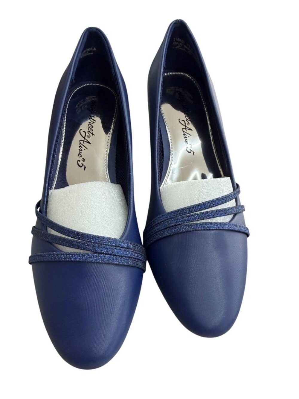 Easy Street Navy Blue Heels With Glitter Straps Size 6.5 Dance Flex Sole NWOB